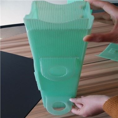 Weinrebenschutz aus Kunststoff